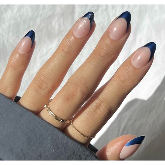 New Glamnetic x Harry Potter collab Ravenclaw Press on nails - Picture 1 of 4